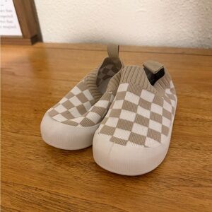 Amazon Kids Checkered Beige and White Sneakers